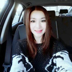 Meet your Posher, Elle